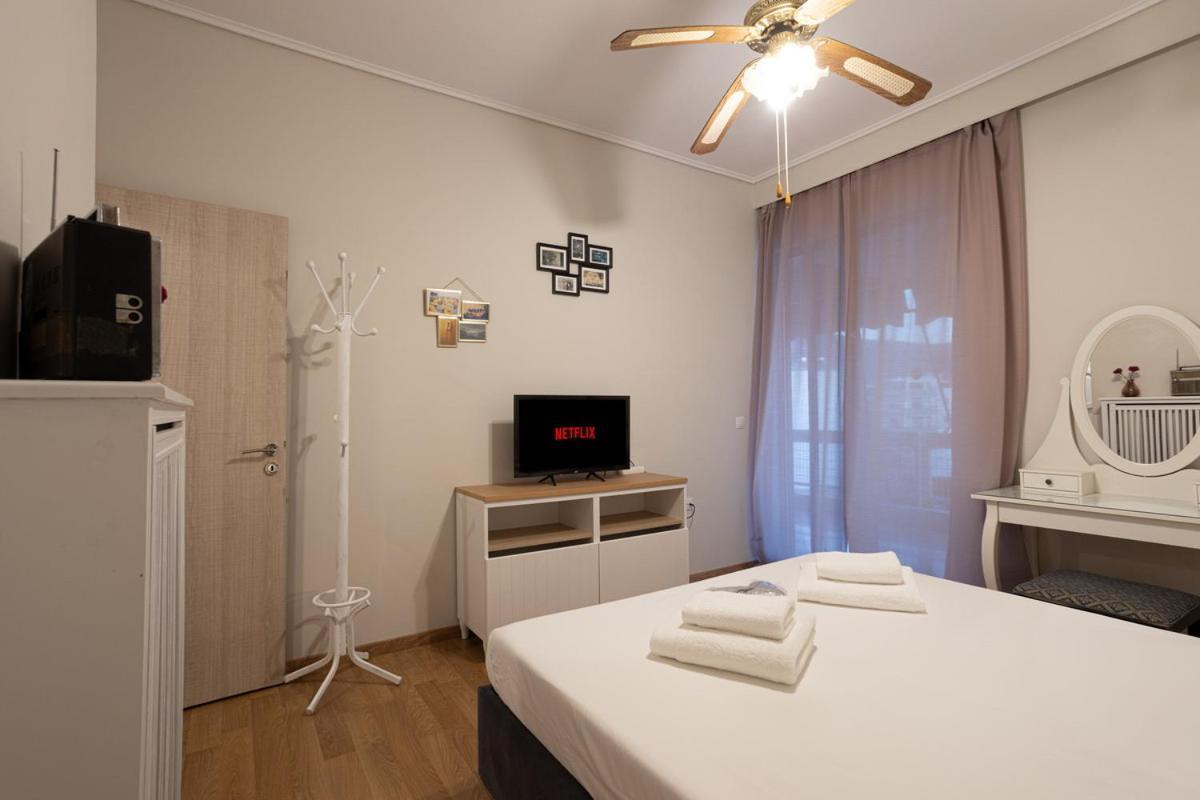 Glyfada Golf Fourth Floor Apartment Athen Exterior foto